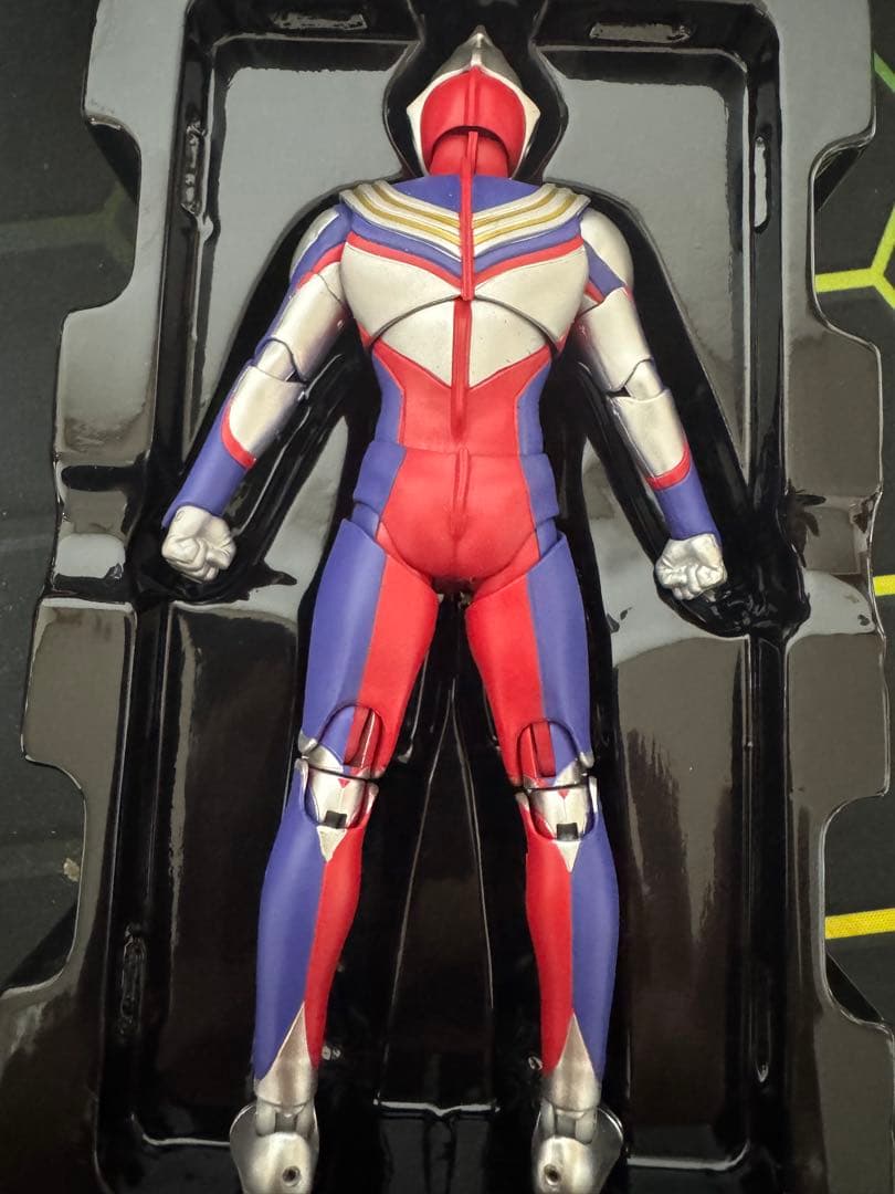 S.H.Figuarts 真骨彫製法 ウルトラマンティガ フィギュアーツ