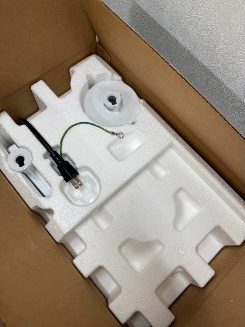 新品 KitchenAid キッチンエイドMini 3.3L ミルクシェイク色