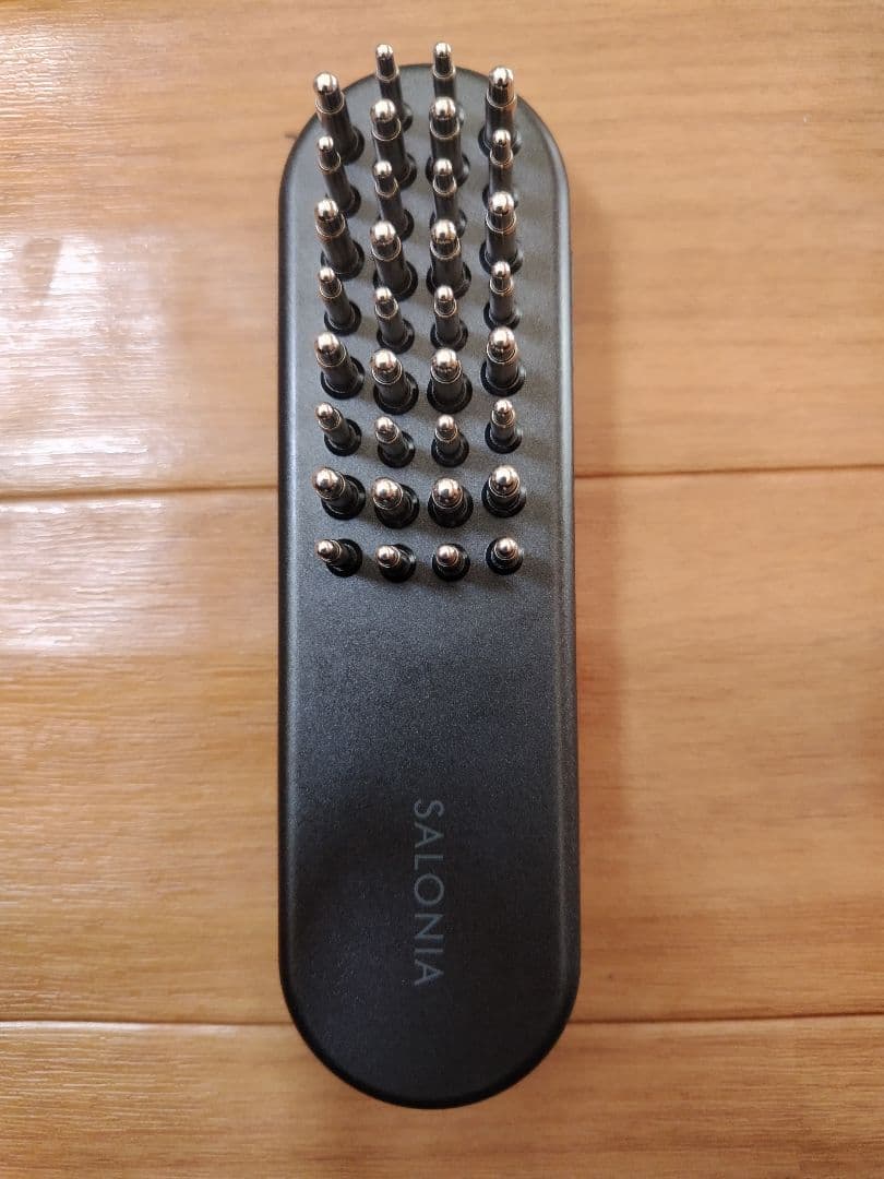 サロニアEMSリフトブラシ3Dケア電気ブラシ美顔器 美しさをグレードアップする「EMSリフトブラシ 3Dケア」が11月1日発売