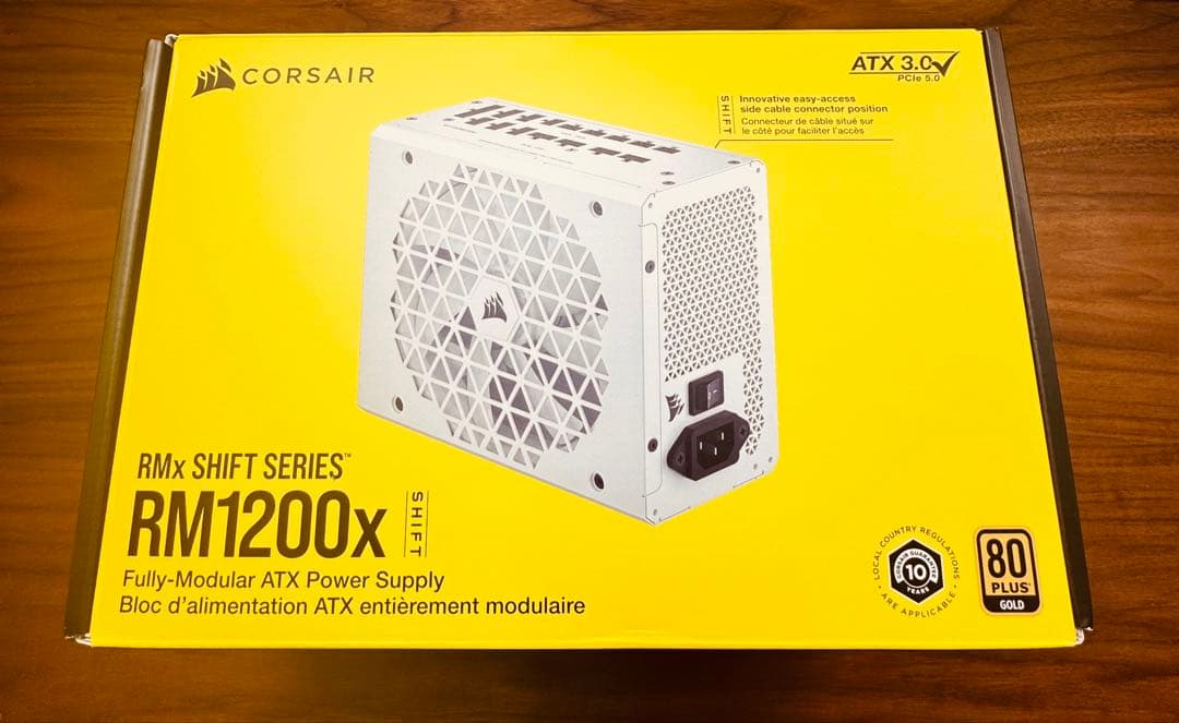 CORSAIR RM1200x SHIFT White 1200W 電源 RM1200x SHIFT 80 PLUS Gold Fully Modular ATX Power Supply - White