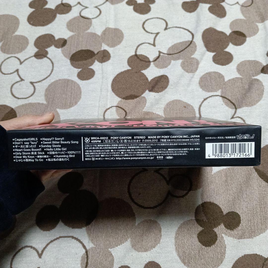 さ*ん様 K-ON! 7inch Vinyl \"Donuts\" BOX