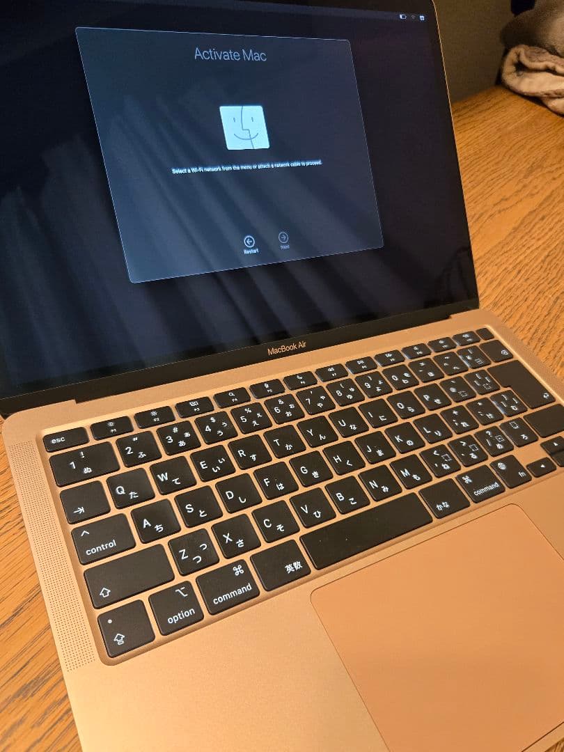 【超美品】MacBook Air 2020 M1 / 8GB / 256GB Amazon.com: Apple Late 2020 MacBook Air with Apple M1 Chip, 13
