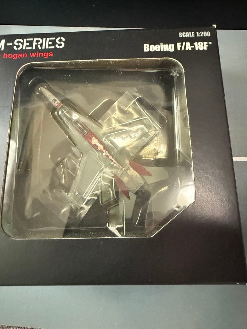 1/200 F/A-18f スーパーホーネットVFA-102ダイヤモンドバックス アメリカ海軍 F/A-18F スーパーホｰネット VFA-102 ダイヤモンド