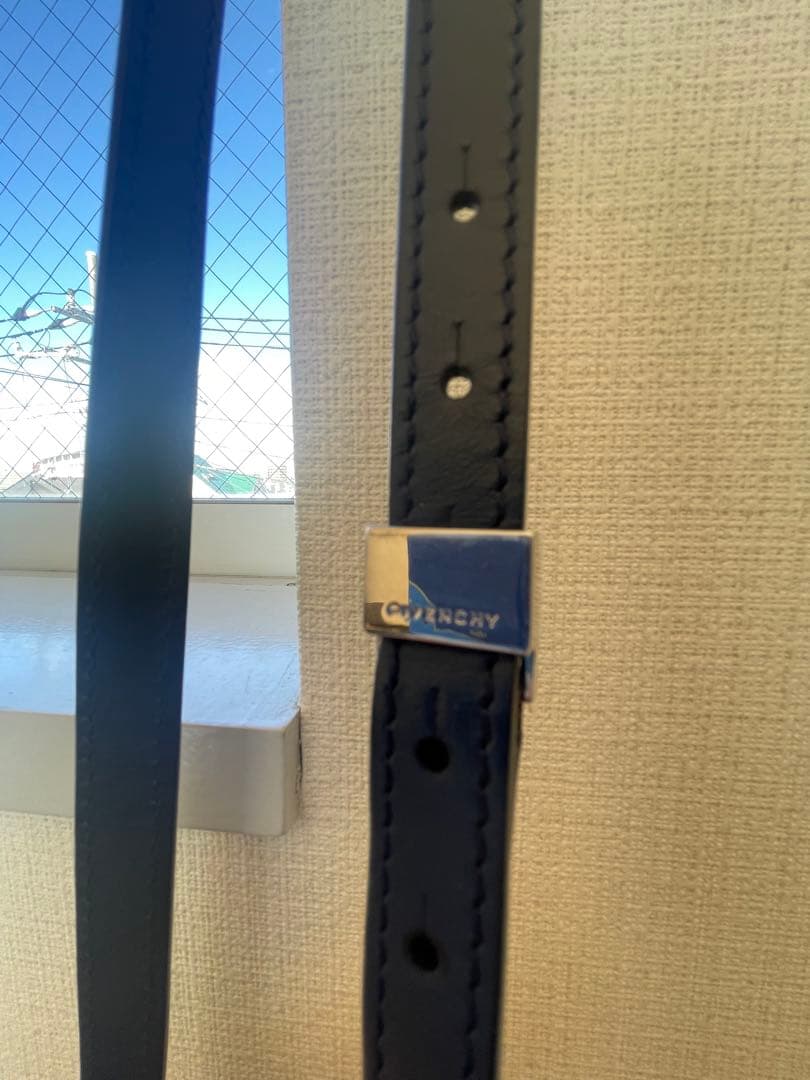 GIVENCHYデュエットショルダーバッグ