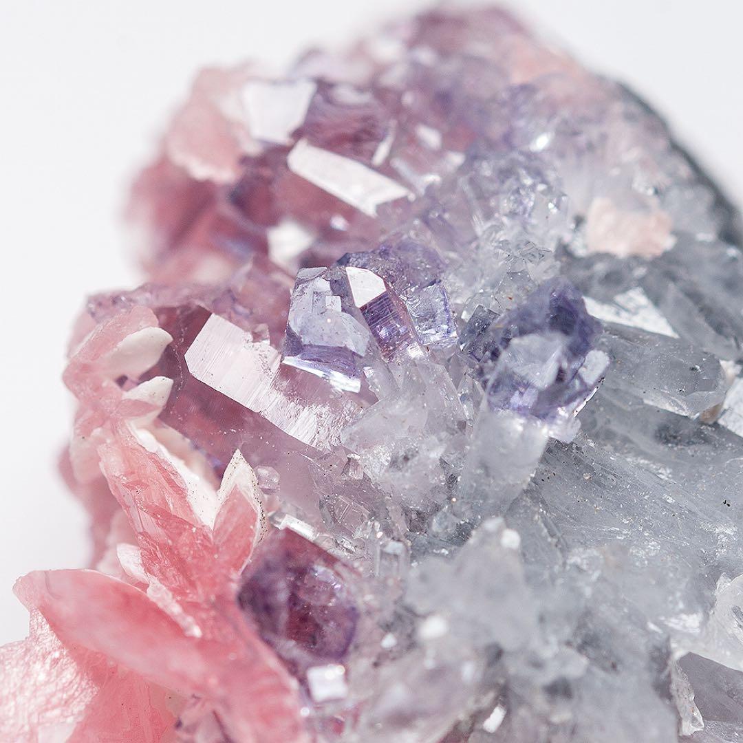 中国 ロードクロサイト フローライト 天然石 原石 鉱物標本 鉱石 蛍石