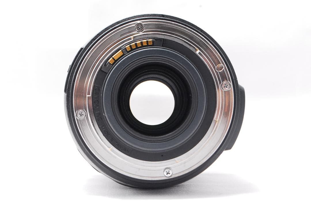 ✨万能レンズ✨Canon EF-S 18-200mm F3.5-5.6 IS