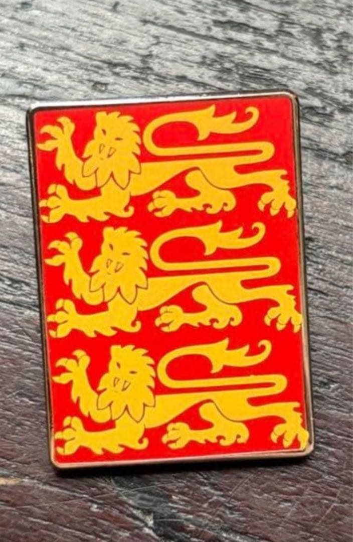 Expo2025、関西万博、イギリス館、ピンバッジ、非売品 - メルカリ