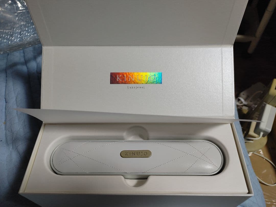 新品未使用 kinujo luxe jewel コードレスアイロン コードレスアイロン LuxeJewel / KINUJO(ヘアアイロン, 美容家電)の