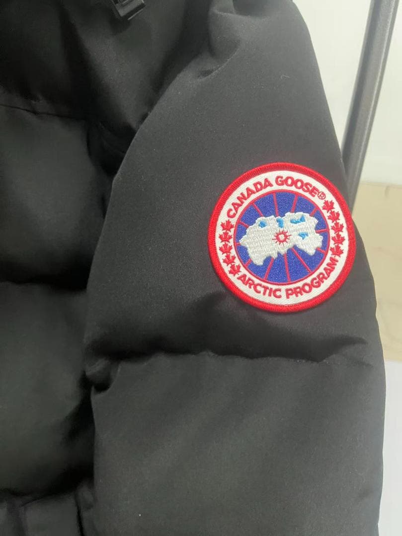 《人気》☆  ブラック ダウンジャケット~~~