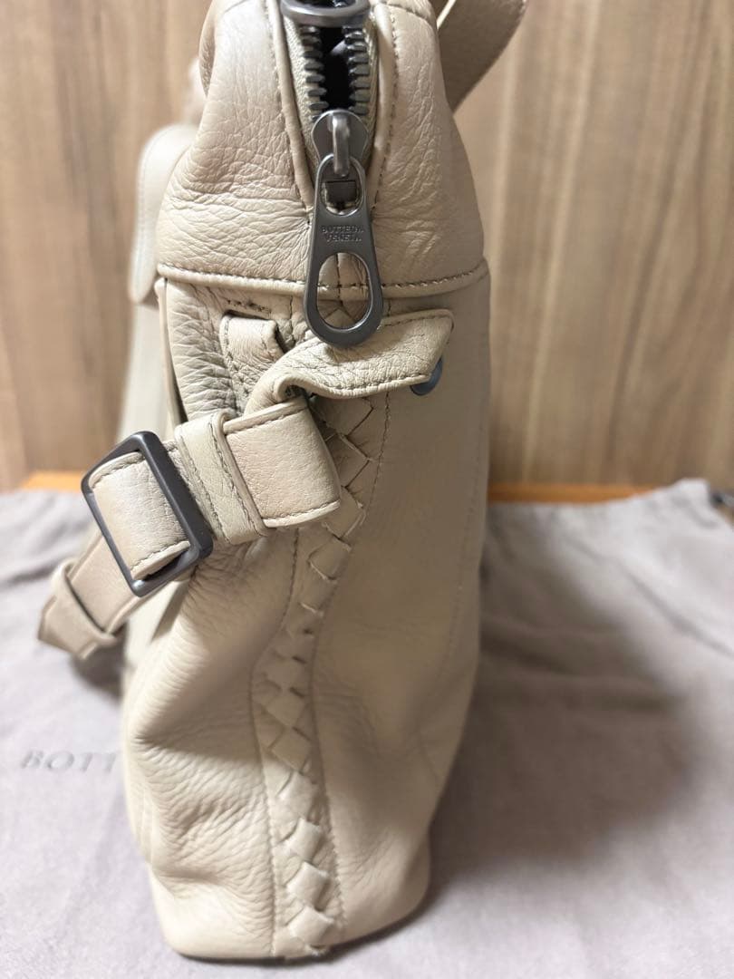 《ほぼ未使用》BOTTEGA VENETA ビジネスバッグ