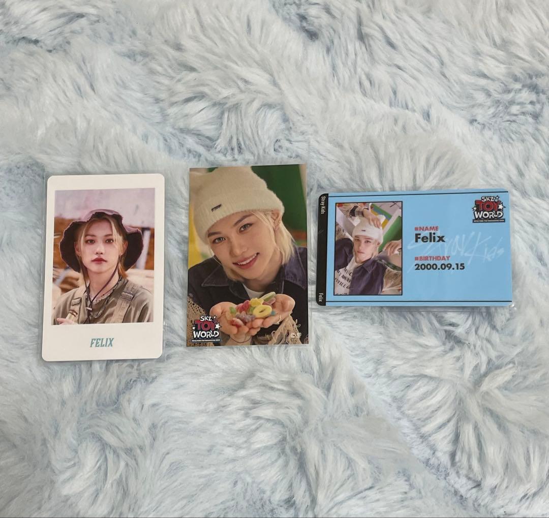 スキズ フィリックス トレカ 特典 ステッカー toyworld IDカード