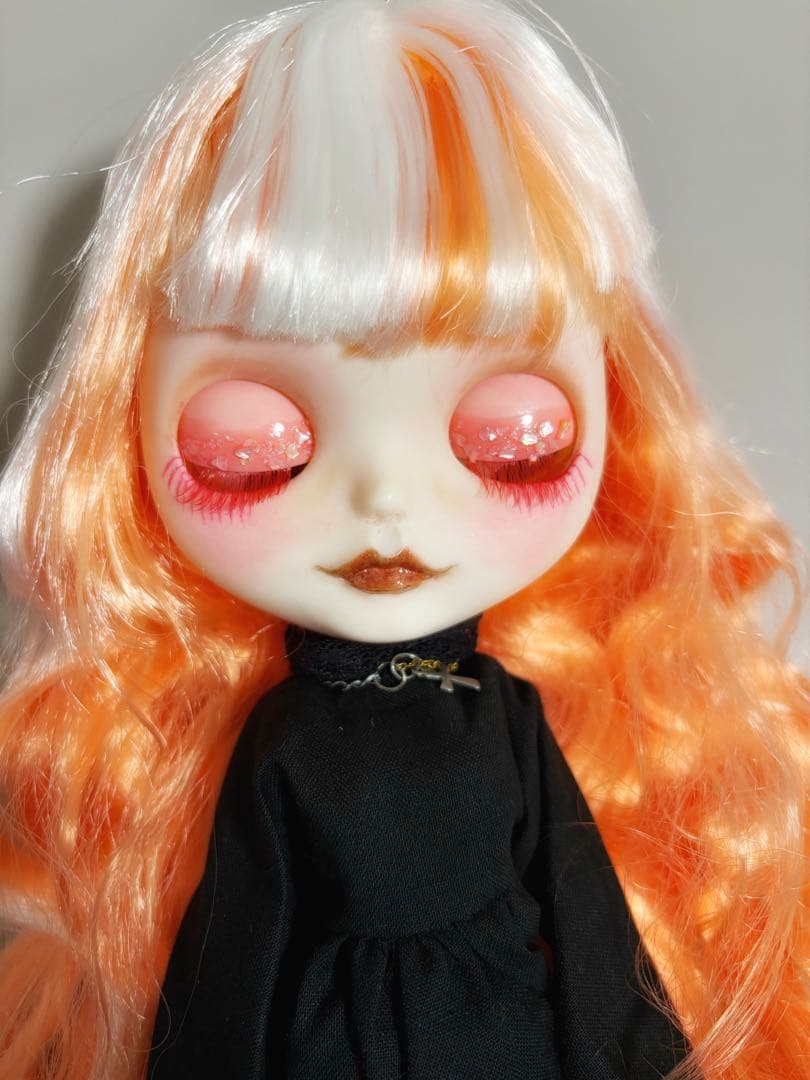 カスタムアイシードール 本体＋アウトフィット - メルカリ