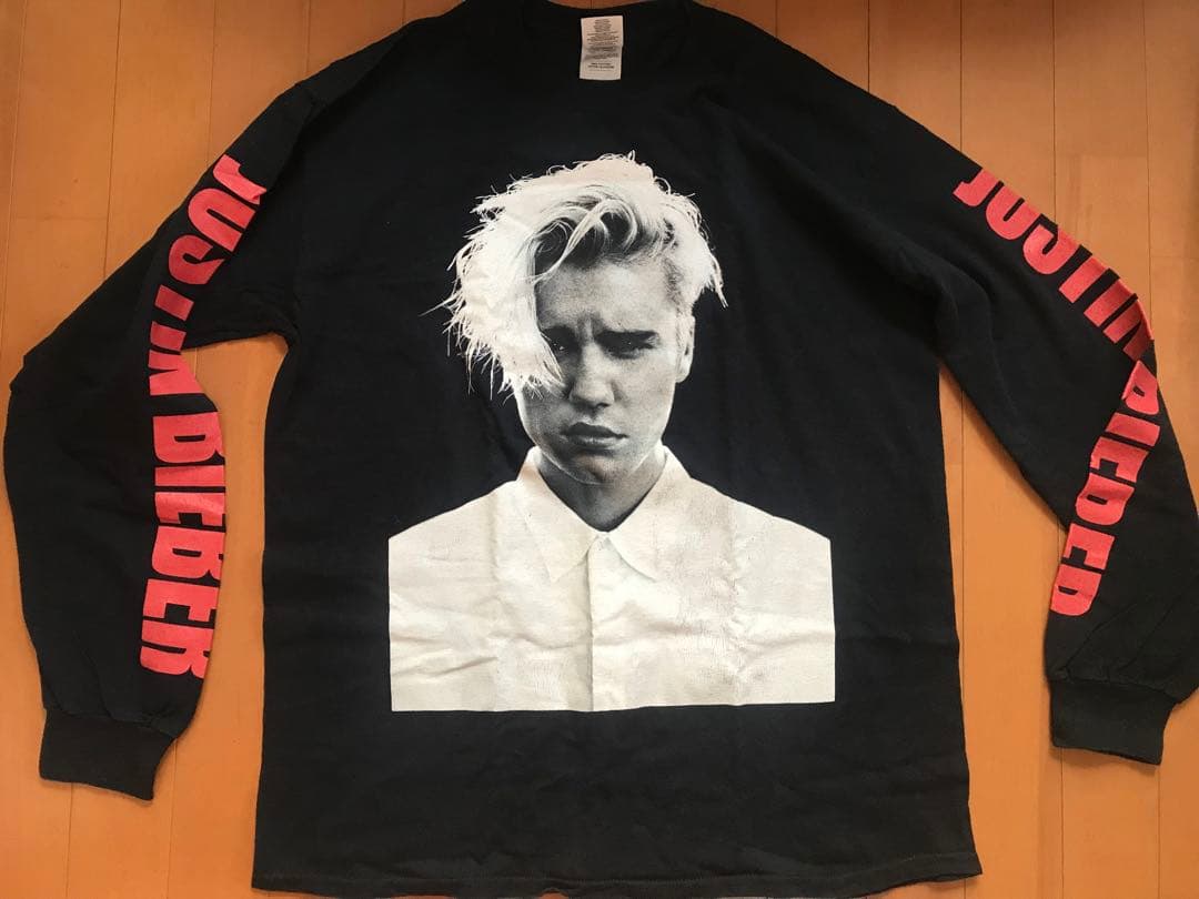 値下げ Justin bieber official sleeveなど2set Justin Bieber with the ultimate courtside style: leather pants