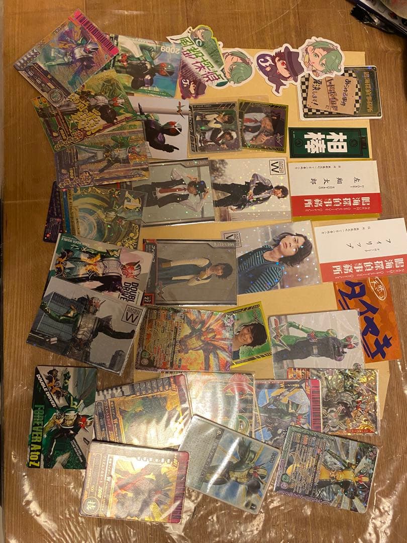 仮面ライダーダブル カード 各種 バラ不可 - メルカリ