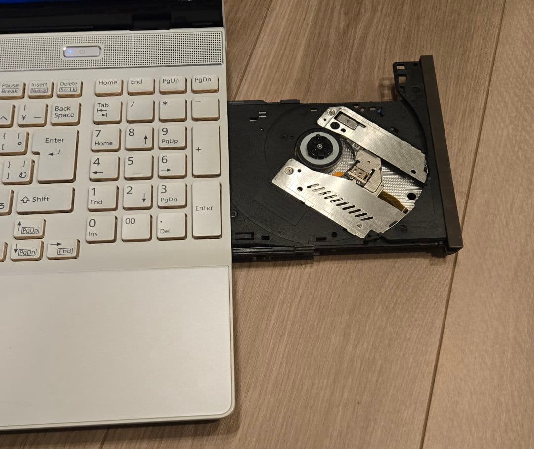 極美品】富士通 LIFEBOOK AH53/D1 Core i7/ブルーレイ有 - メルカリ