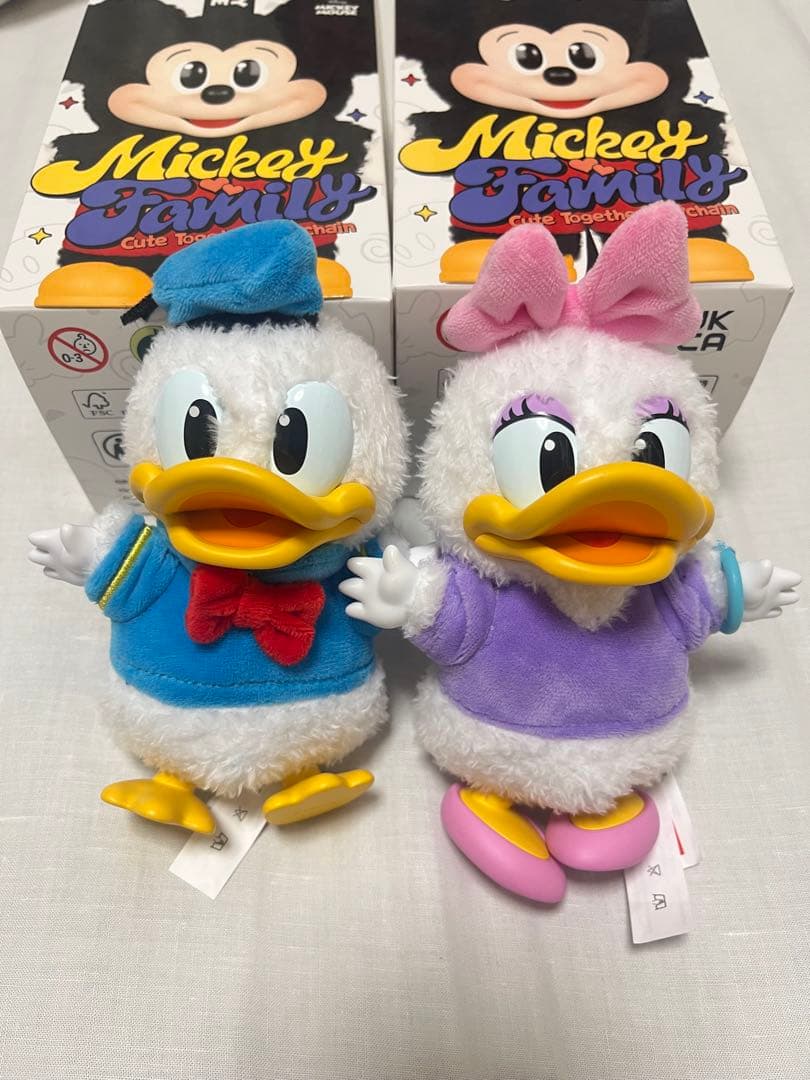 POPMART ポップマート ディズニー ぬいぐるみ ドナルド デイジー