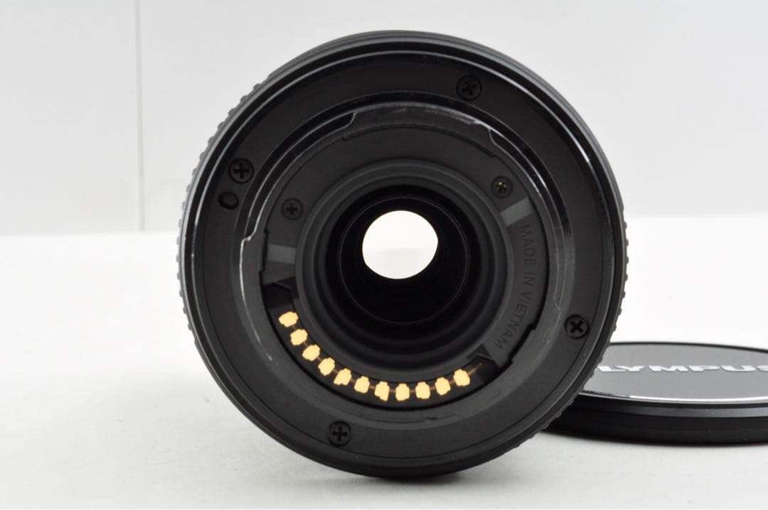 美品　OLYMPUS 40-150mm f/4.0-5.6 R ズームレンズ