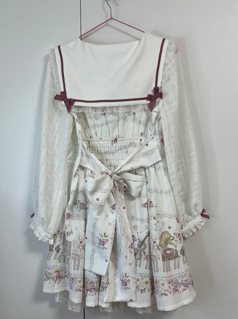 LIZLISA Melody Bunny柄ワンピース ホワイト - メルカリ