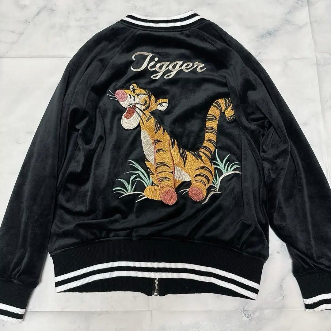 美品✨東京ディズニーリゾート ティガー刺繍ベロアスタジャン S 黒