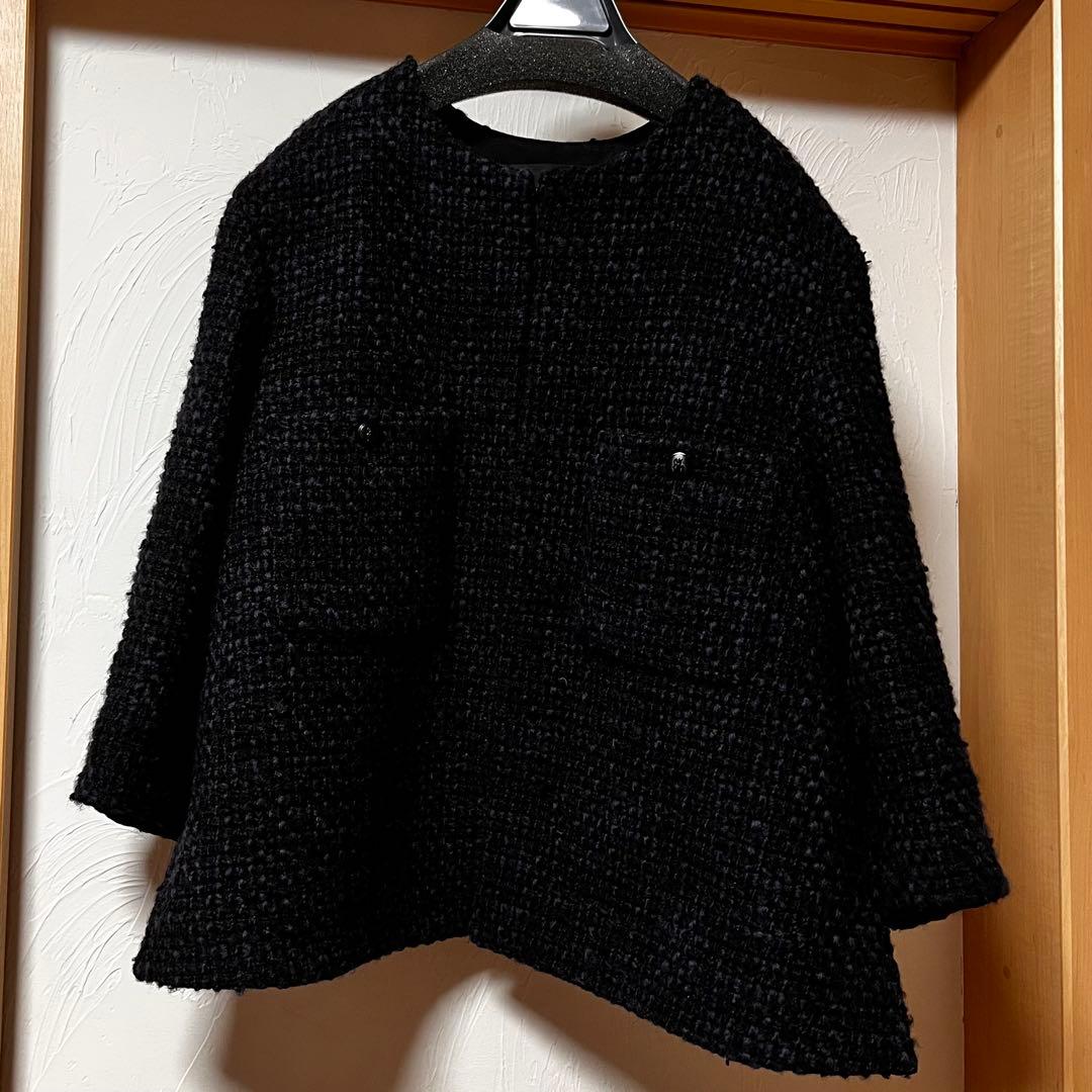 超美品ADORE 黒紺 ノーカラーツイードジャケット7-8部袖 大草直子