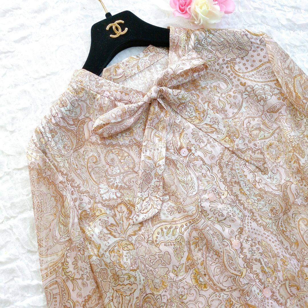 美品】Leilian Erica ボウタイブラウス ペイズリー 現行 - メルカリ