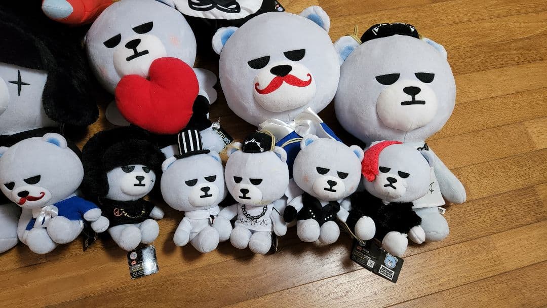 ベニー・アグバヤニ 実使用バッティンググローブ