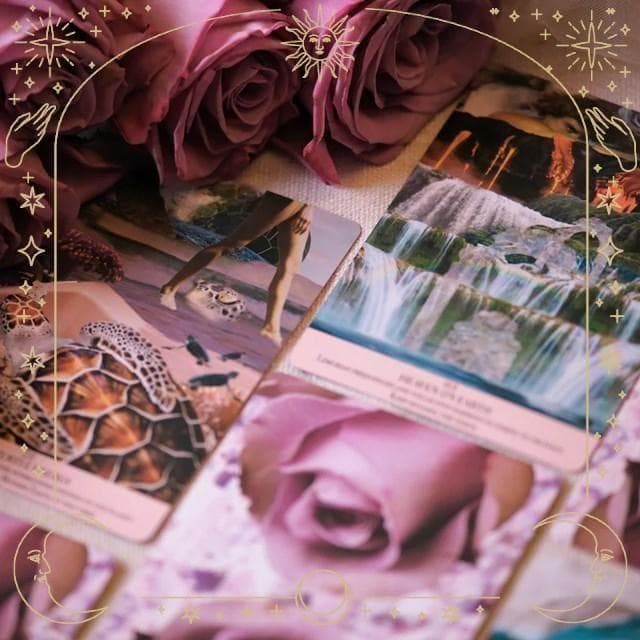 正規品オラクルカード】海外インディーズ✨バラがモチーフの美しい愛の