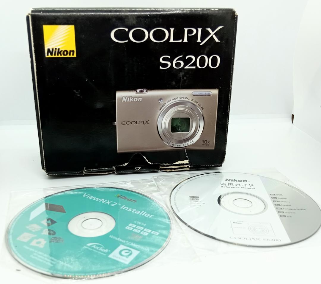 Nikon COOLPIX S6200 Silver 16.0MP 充電器付き
