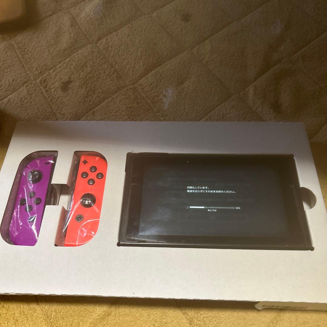 Nintendo Switch 本体 紫とオレンジのジョイコン付き Joy-Con(L) ネオンパープル/(R) ネオンオレンジ レビュー】カラー