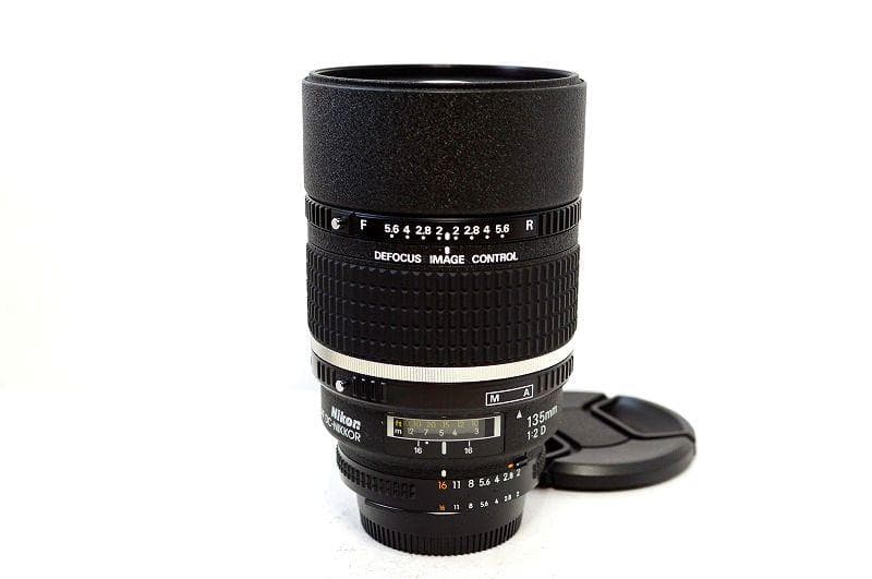 レンズ(単焦点) Nikon Ai AF DC-Nikkor 135mm F2 D 商品レビュー：超！ポートレート向けの135mm「AI AF DC-Nikkor 135mm f2D」
