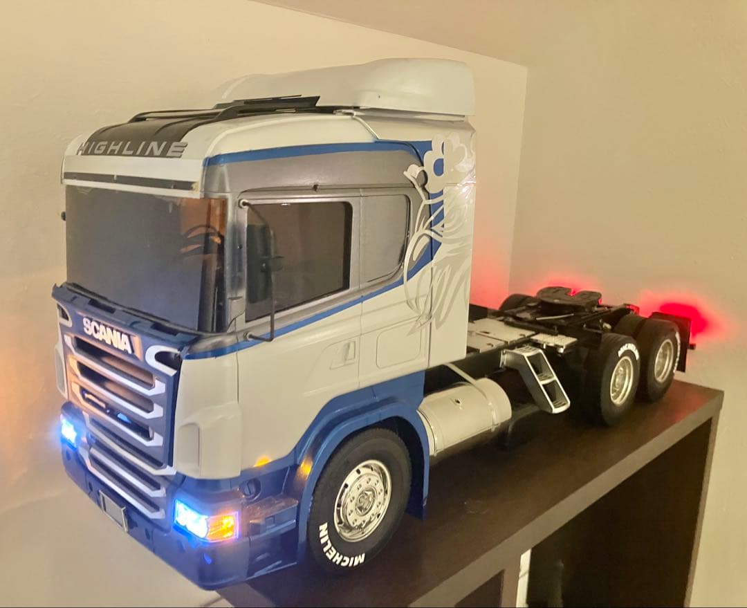 タミヤ 1/14フォードエアロマックス→スカニアスワップ - メルカリ