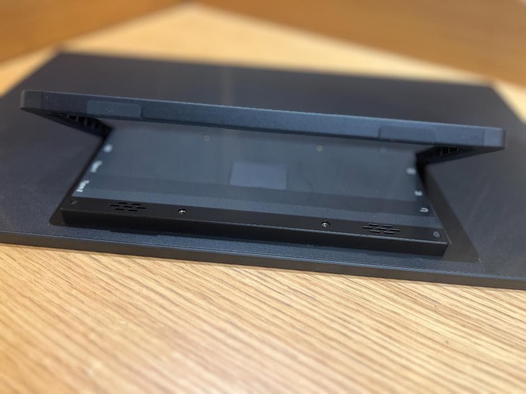 Acouto Zen18 モバイルモニター 18.5インチ 120Hz 自立型 - メルカリ