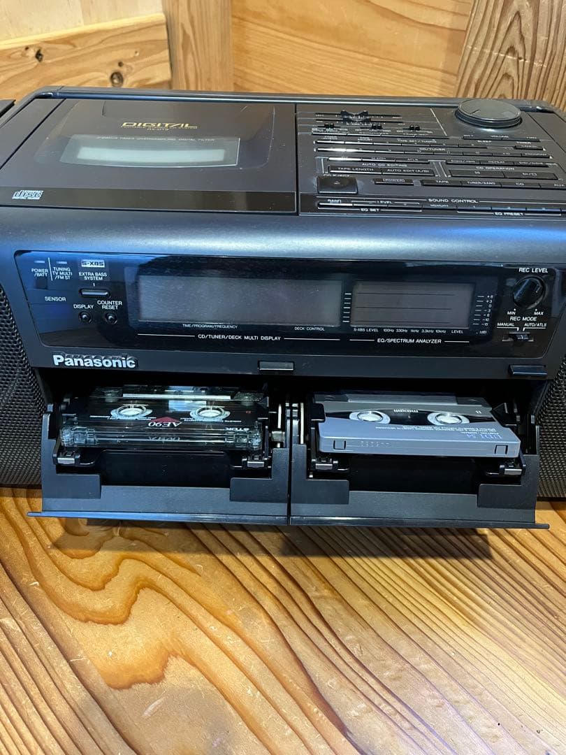 バブルラジカセ パナソニックRX−DT9 - メルカリ