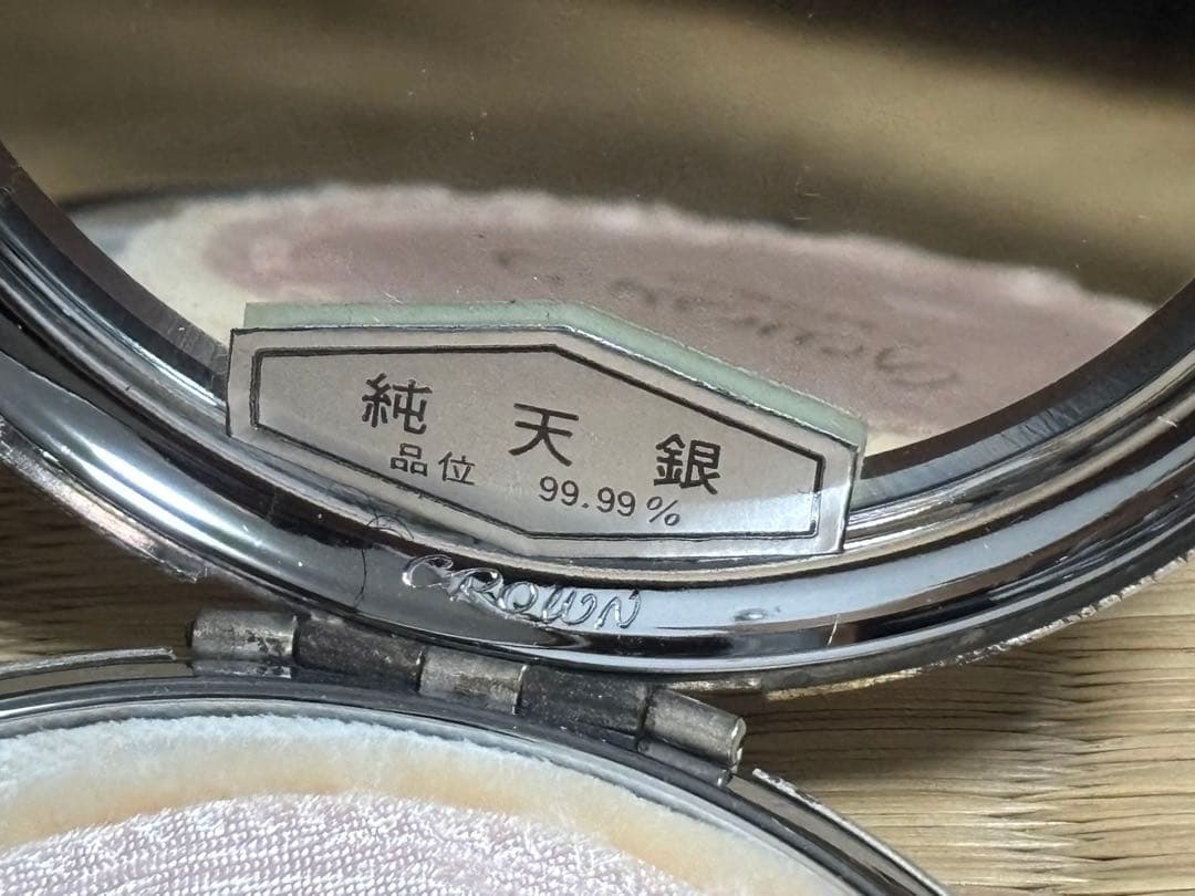 【レア】純天銀　品位99.9% コンパクトミラー 彫刻