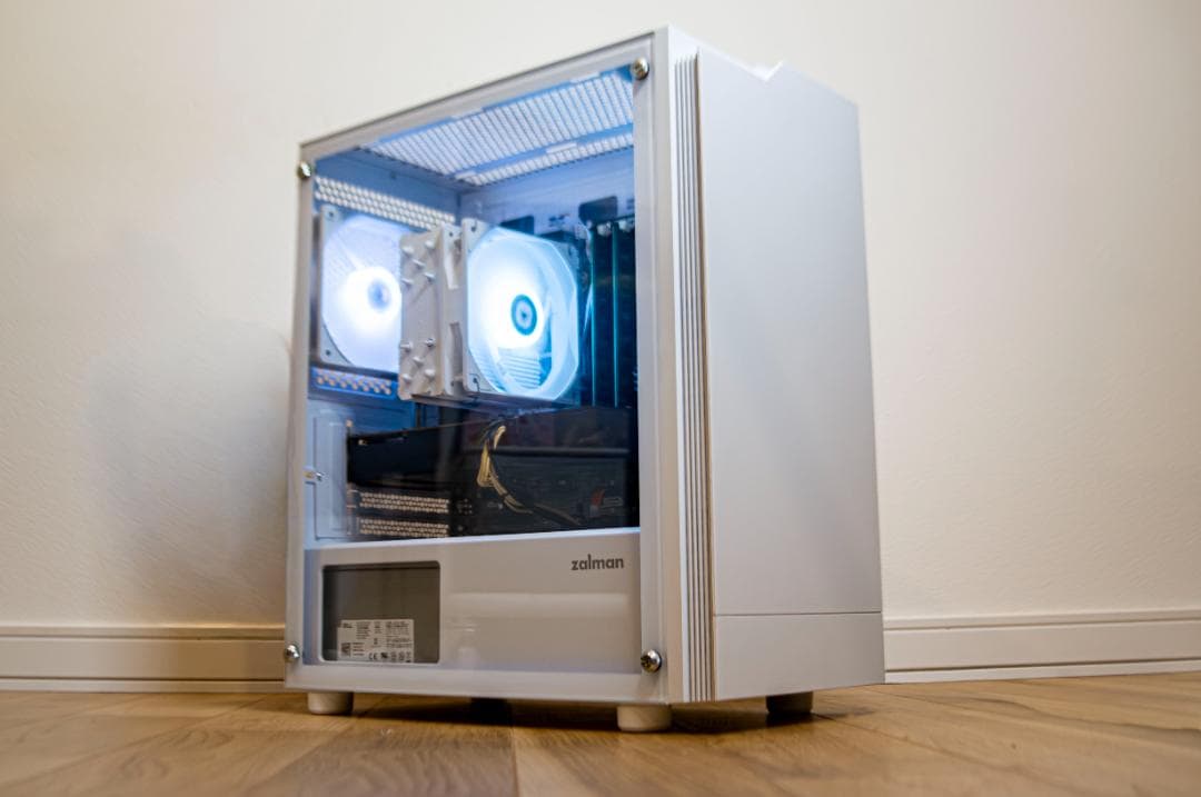 白ゲーミングPC i7-4790 / GTX1060 / SSD512GB 白ゲーミングPC i7-4790 / GTX1060 / SSD512GB 白ゲーミングPC i7-4790