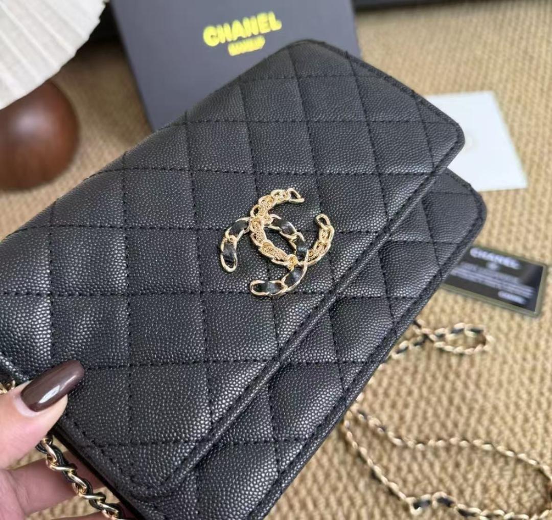 ☆VIP限定☆ 非売品 ☆シャネル ノベルティ チェーンウォレット aoe