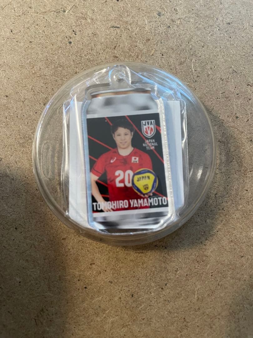 バレーボール男子日本代表 オリジナルラベル缶 ウーロン茶 山本智大