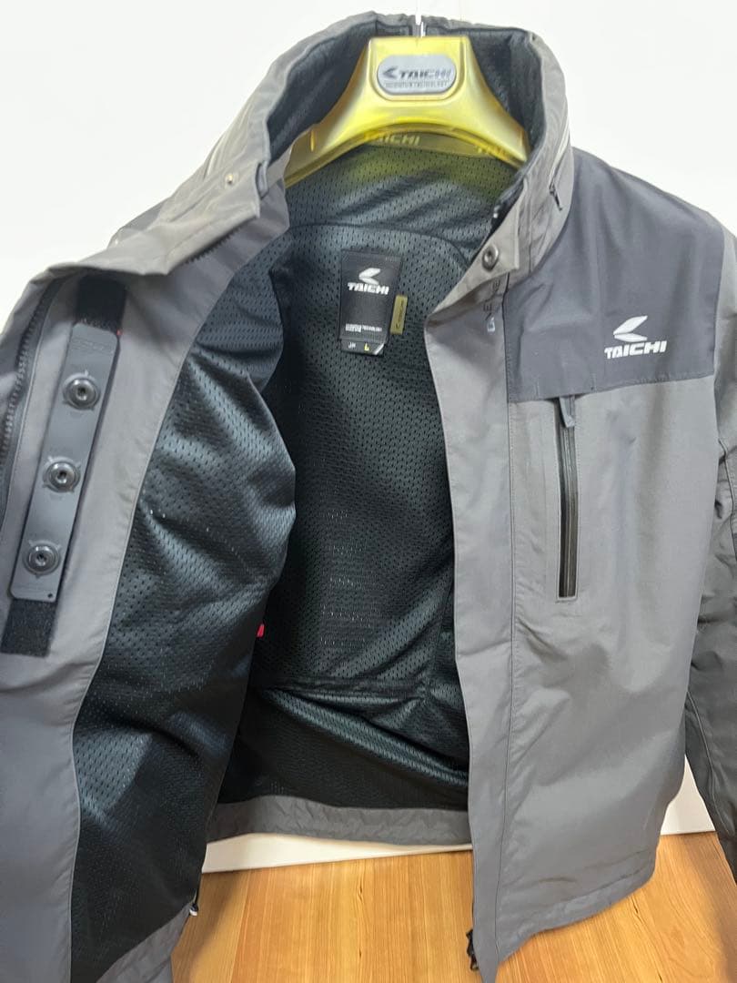 中古美品】RSタイチヒューズ オールシーズンジャケット Lサイズ