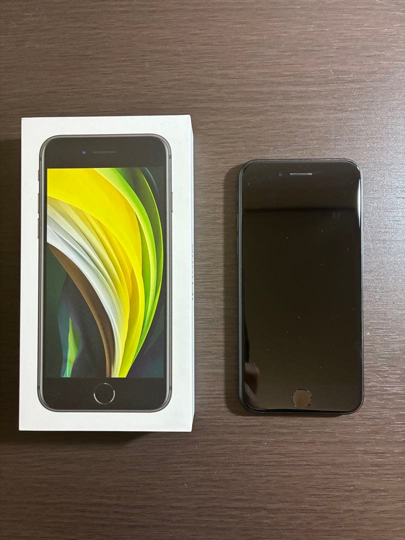 iPhone SE (第2世代) 128GB　ブラック　箱付き Amazon | 【整備済み品】 Apple iPhone SE（第2世代） 128GB ブラック