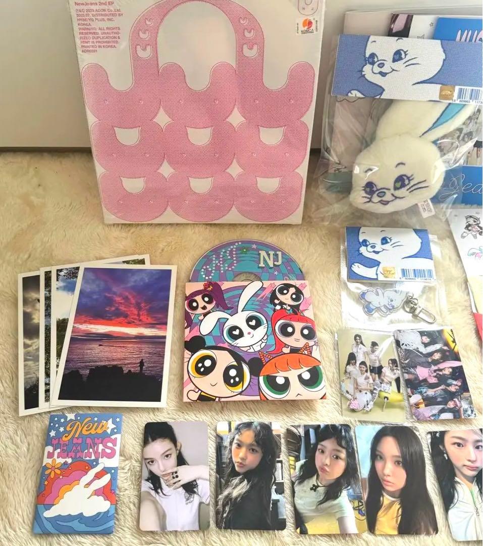 newjeans まとめ売り アルバム キーホルダー トレカ - メルカリ