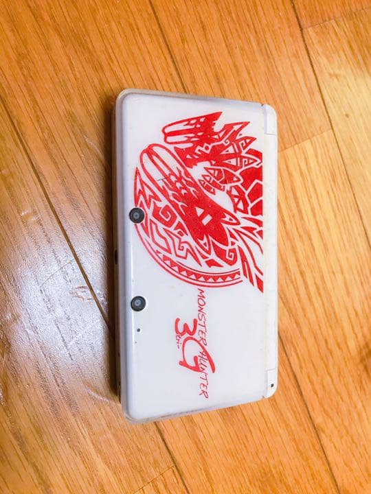 任天堂3DS モンスターハンターモデル ジャンク品 Amazon.co.jp: モンスターハンター3(トライ)G はじめてハンターパック