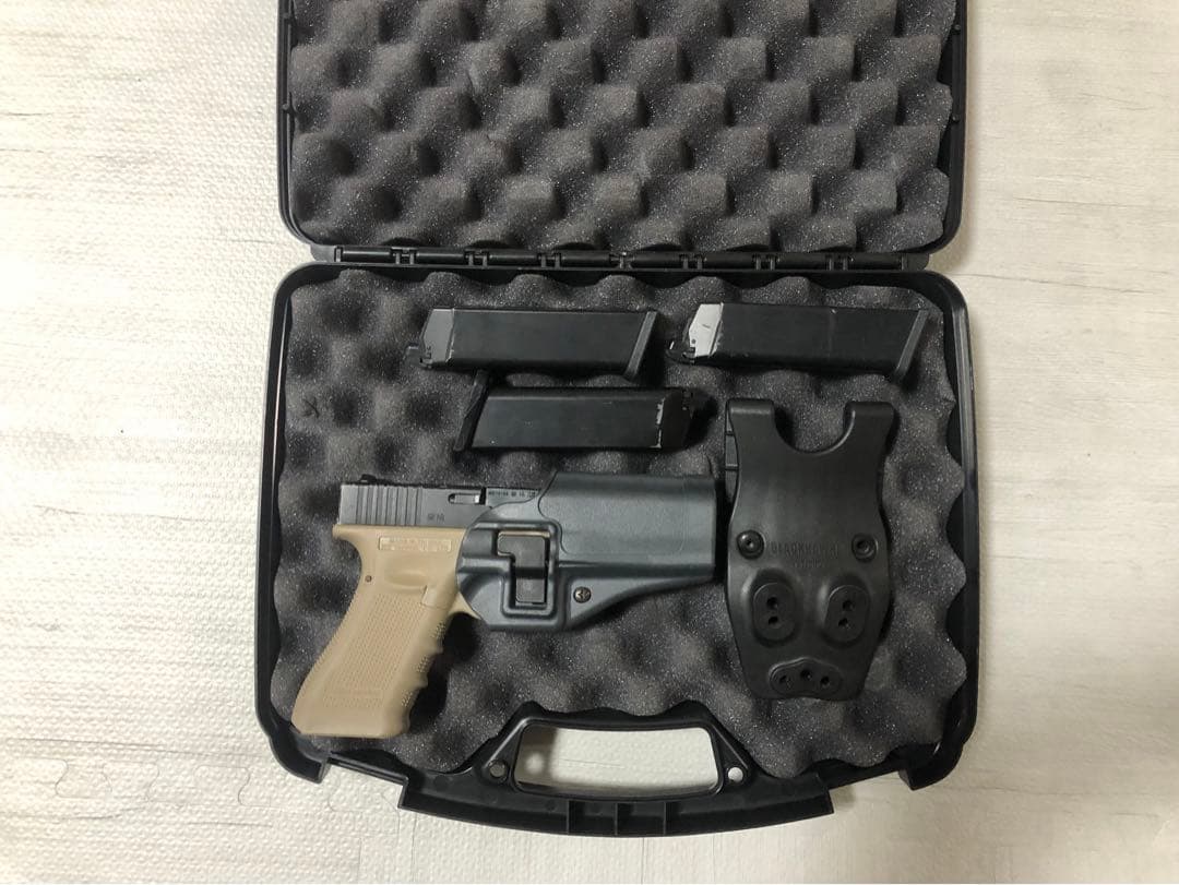 WE-TECH Glock 17 ガスガン ブラック/タン WE-TECH G17 Gen.5 ガスブローバックガン ブラック | エアガン