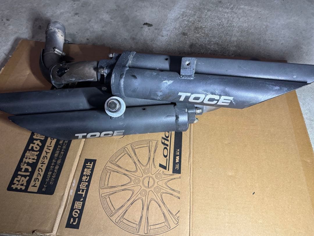 YZF-R1 09 TOCEとクイックシフター Yamaha R1 (09-14) T-Slash Slip-On Exhaust