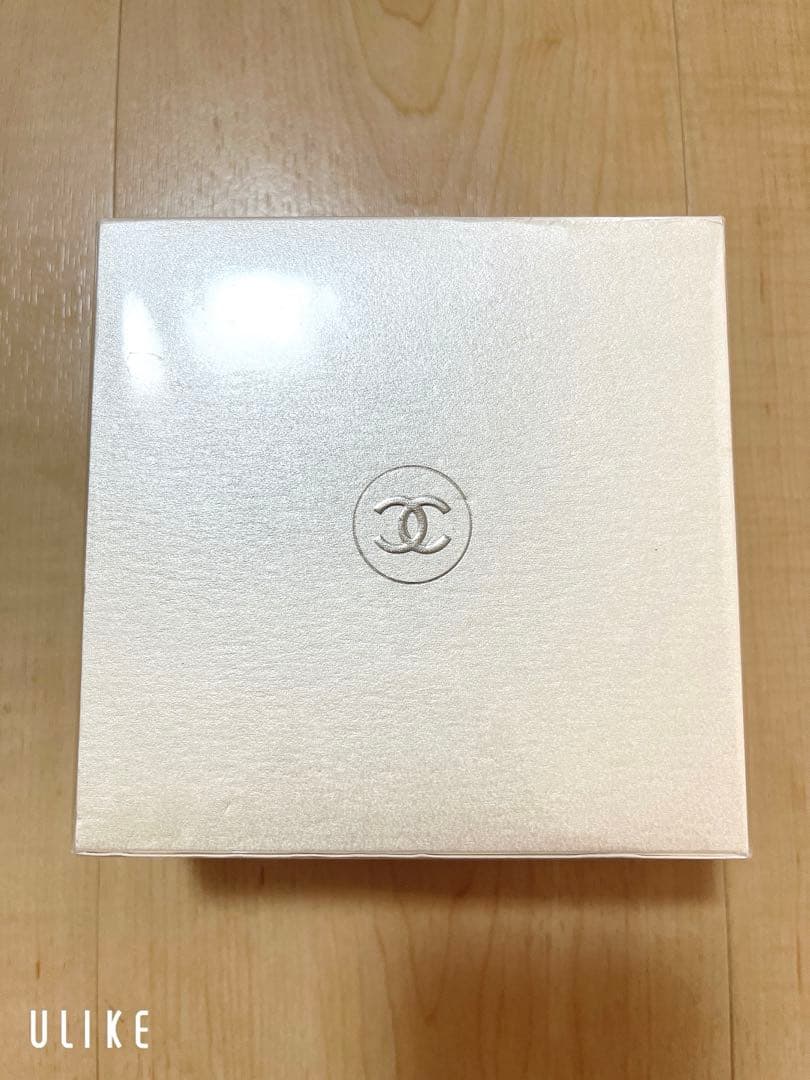 新品 CHANEL シャネル チャンスオータンドゥル ボディクリーム 200g Amazon | 【シャネル】チャンス オー タンドゥル ボディクリーム 200g