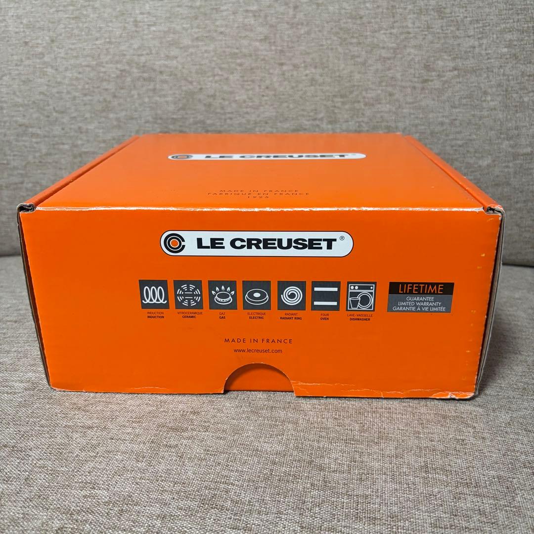 LE CREUSET ココットロンド　チェリーレッド 両手鍋 2.4L