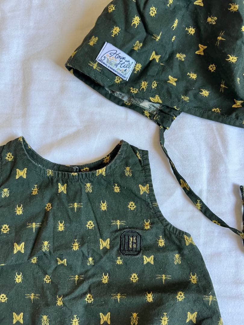 つ*ん様 house on the hill insectロンパース＋ボンネット - メルカリ