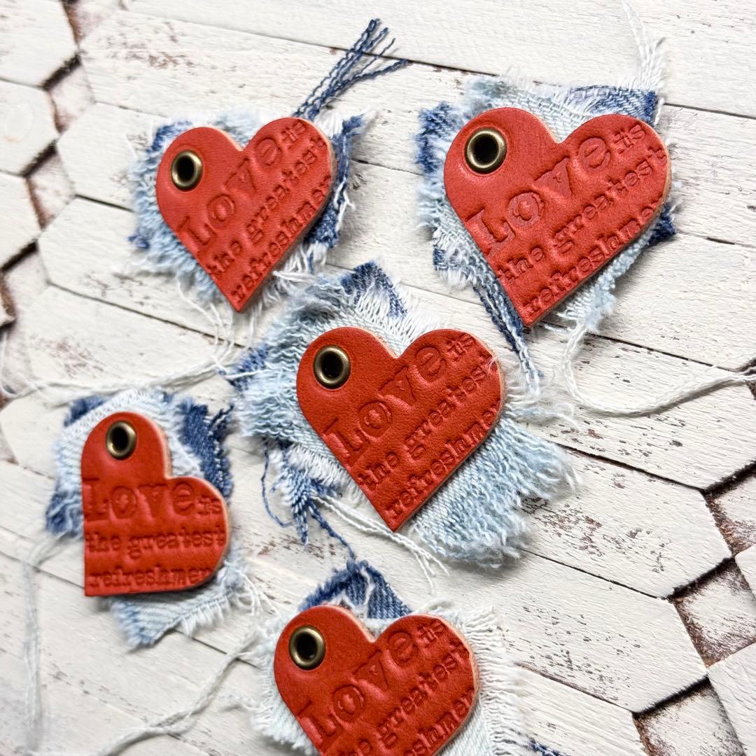 836 レザータグ 革タグ ハートチャーム デニムリメイク 赤 5個セット