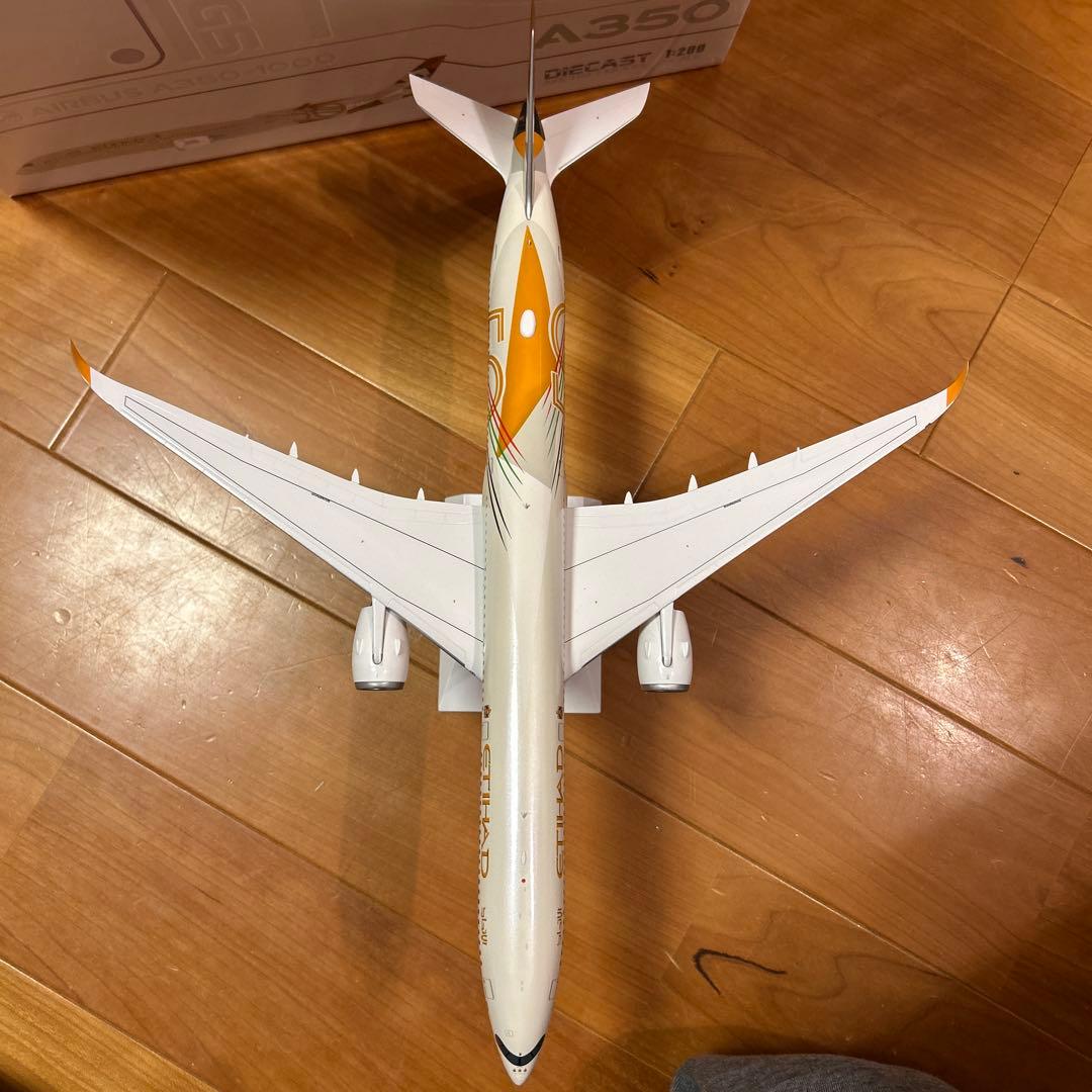 エディハド航空 jcwings A350-1000 50周年記念 1/200