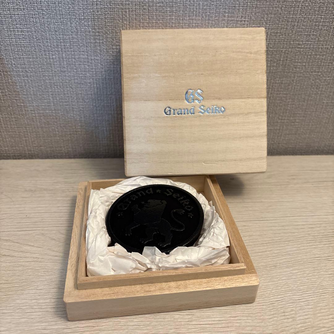 グランドセイコー　ノベルティ　南部鉄器 2022年新作】グランドセイコーUS限定モデル「SBGK015 龍泉洞