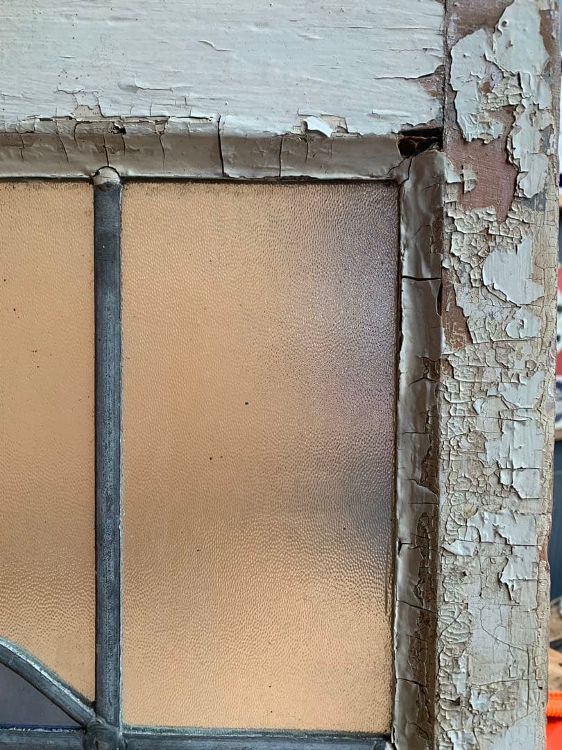 イギリスアンティーク ステンドグラス窓枠 ペンキの禿げた木枠